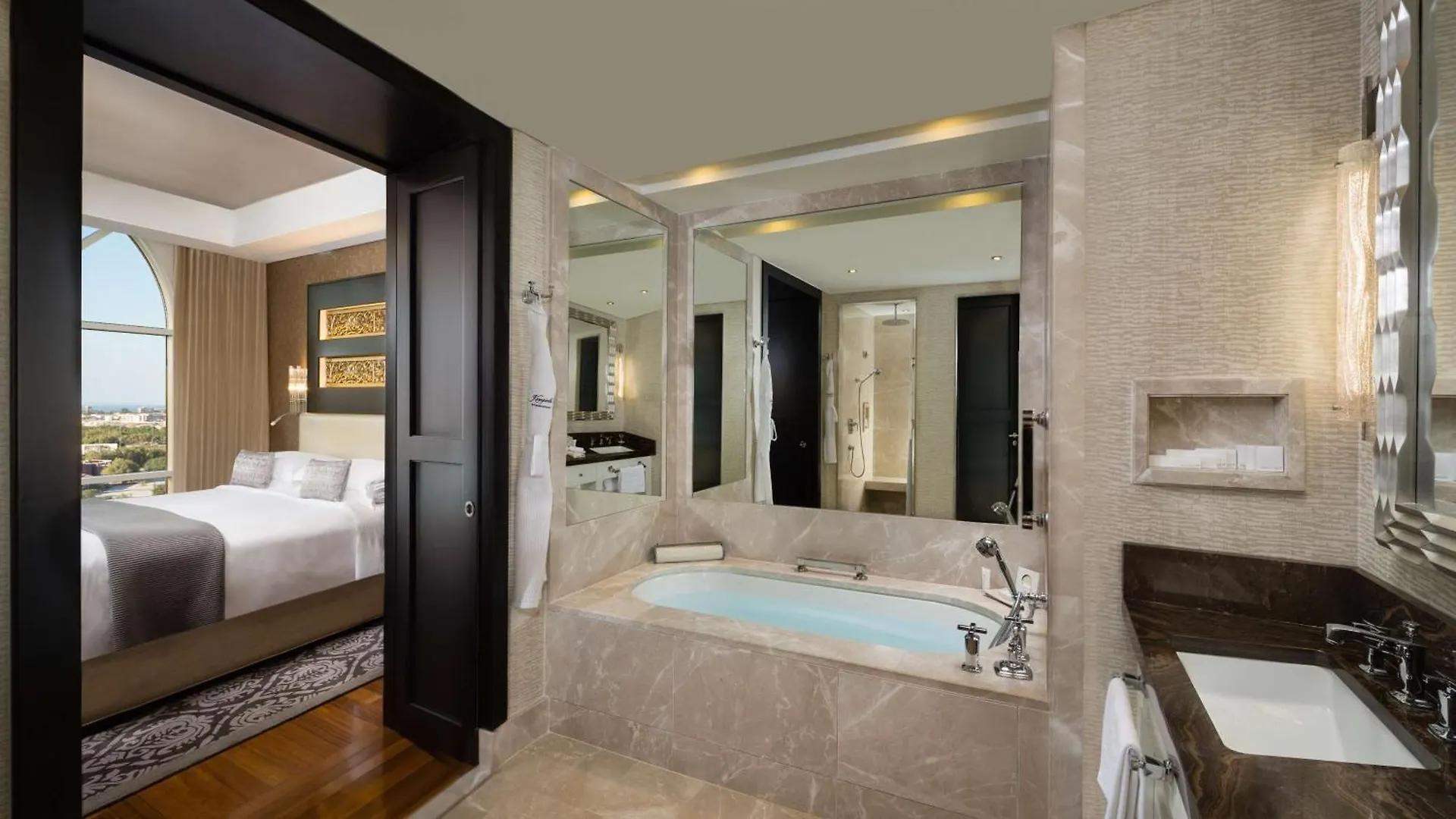 *****  Kempinski Hotel Mall Of The Emirates, Dubai United Arab Emirates