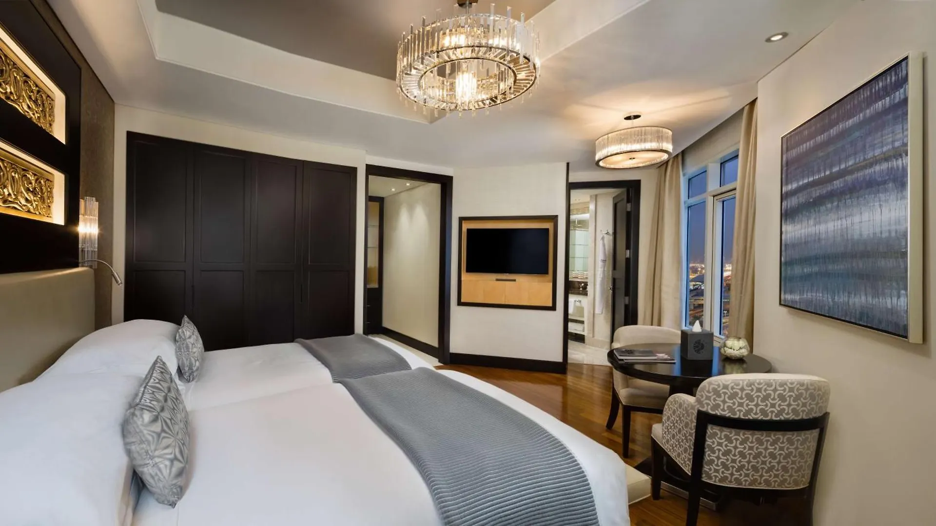 *****  Kempinski Hotel Mall Of The Emirates, Dubai United Arab Emirates
